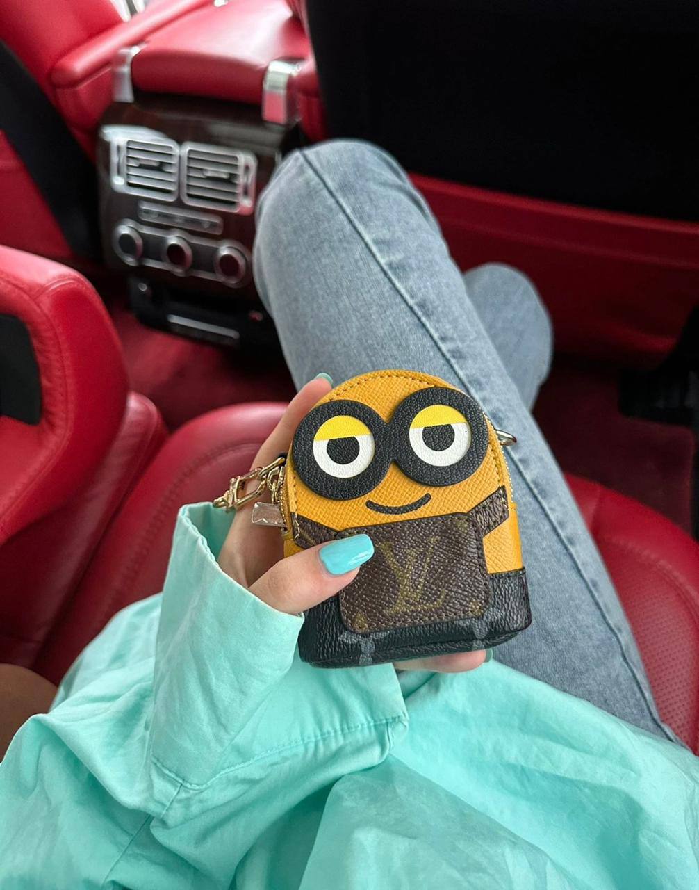 Minions 

restock
good quality 

with box 
125 dhs🇦🇪

Zain295
♥️♥️♥️