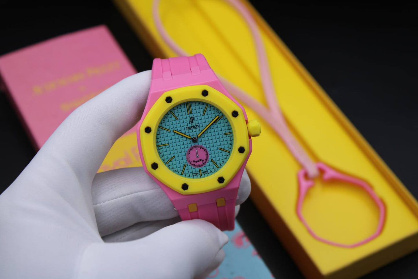 ROYAL POP AP SWATCH BATTERY

*WITH STRAP & BOX*

75 dhs✅

Zain58
♥️♥️♥️