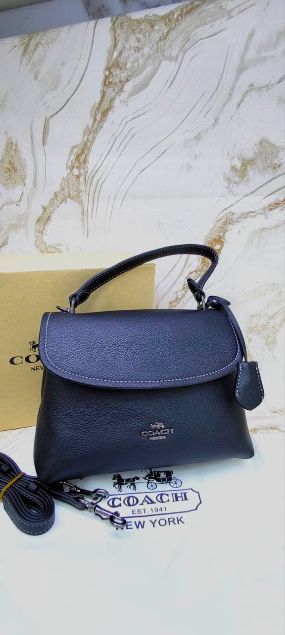 Coach 
with box 
95 dhs🇦🇪🇦🇪

Zain215
♥️♥️♥️