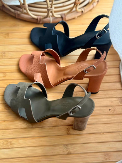Hermes
Vip Quality
𝗦𝗶𝘇𝗲 𝟯𝟲 𝘁𝗼𝗼 𝟰𝟭 
450 dhs🇦🇪🇦🇪

Zain303
♥️♥️♥️
