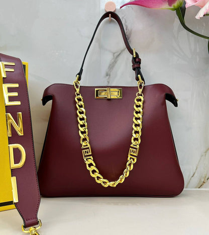 FENDI 
COPY ONE 
150 dhs🇦🇪🇦🇪

Zain295
♥️♥️♥️