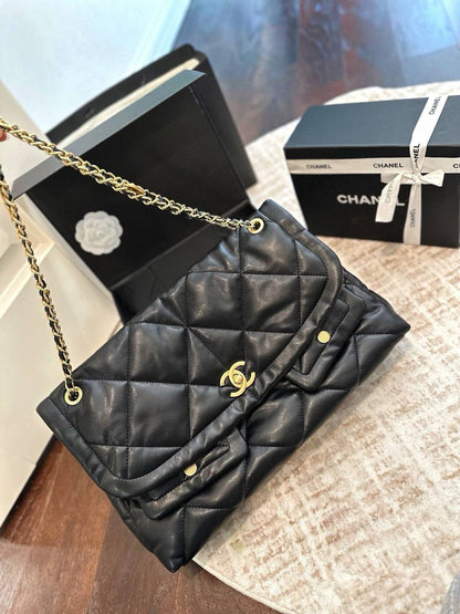 CHANEL 
NEW CAME NEW CAME 
GOOD QUALITY 
100 dhs✅
Size:40cm

Zain39
♥️♥️♥️