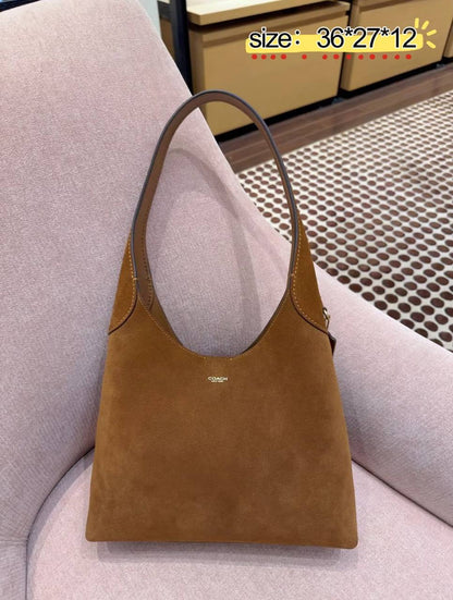 ✨✨NEW COACH BROOKLYN✨✨
95 dhs🪙🌨️

Zain38
♥️♥️♥️
