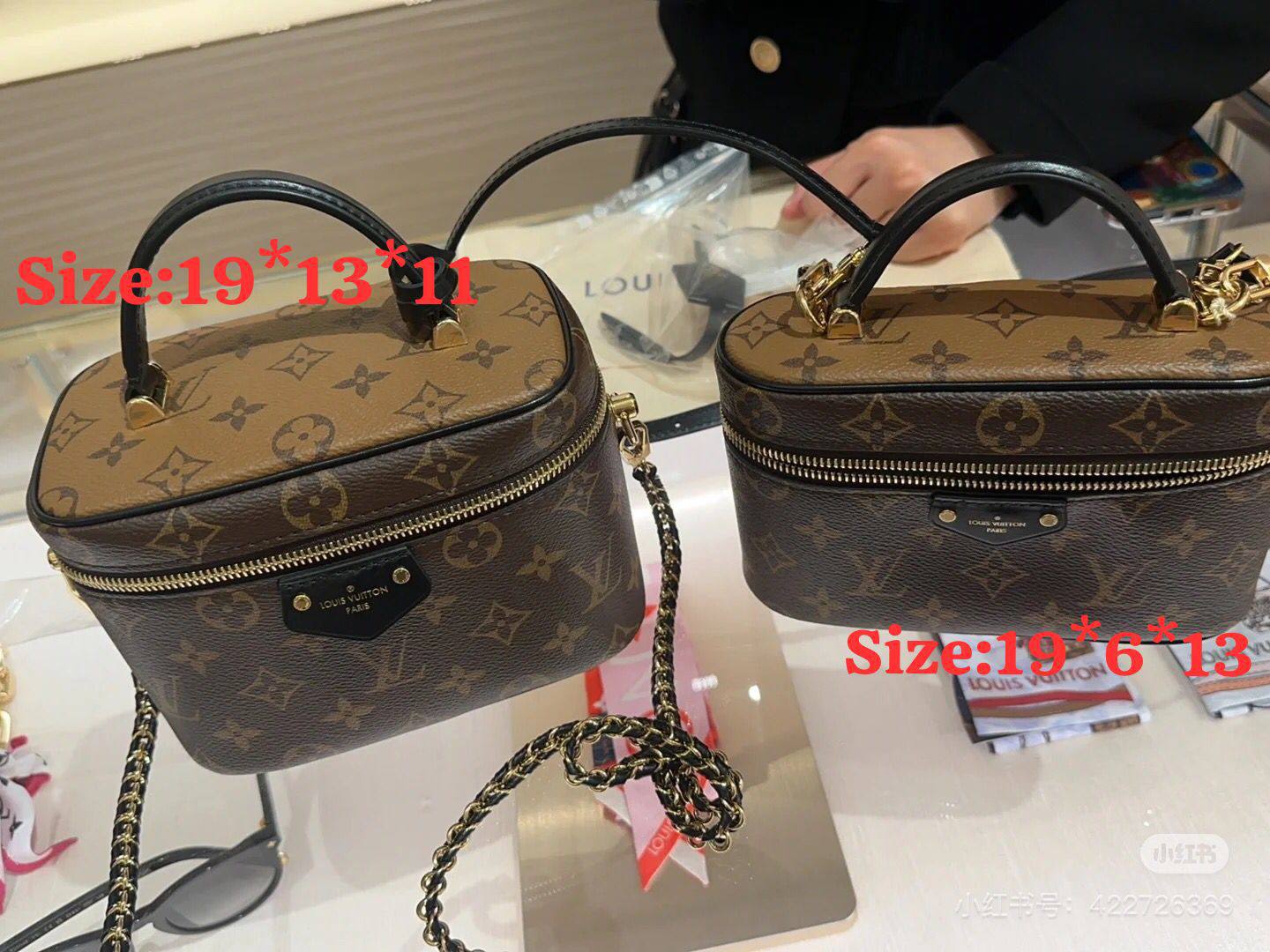 LV

90 dhs🗽

with box
🎁🎁🎁

Zain07