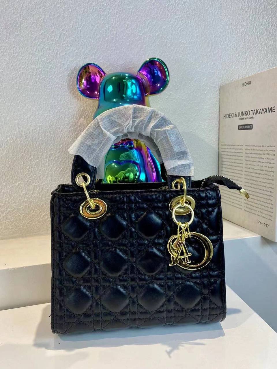 Dior
75 dhs👑

With Box
🎁🎁🎁

Zain50
♥️♥️♥️