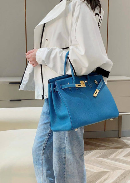 HERMES BIRKIN 
35CM 
GOOD QUALITY 
120 dhs✅

Zain295
♥️♥️♥️