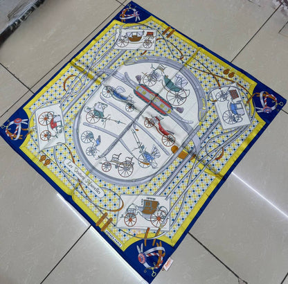 Silk square scarf 
40 dhs🪙💚

Zain93
♥️♥️♥️