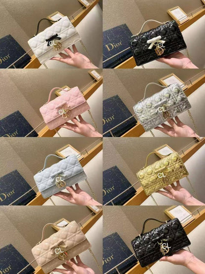 Dior
high quality

Withbox
🎁🎁🎁

130 dhs✅

Zain143
♥️♥️♥️