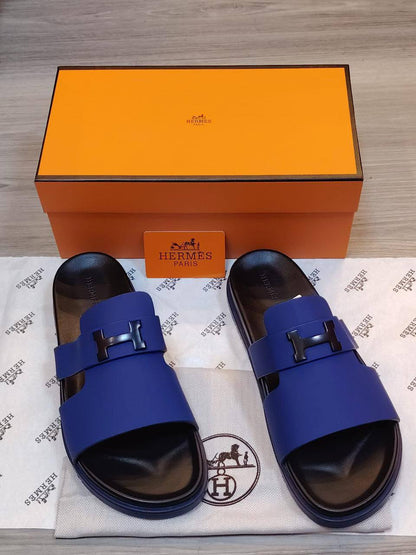 Hermes Slipper
High Quality 
Size 40 To 45
105 dhs🇦🇪🇦🇪

Zain120
♥️♥️♥️
