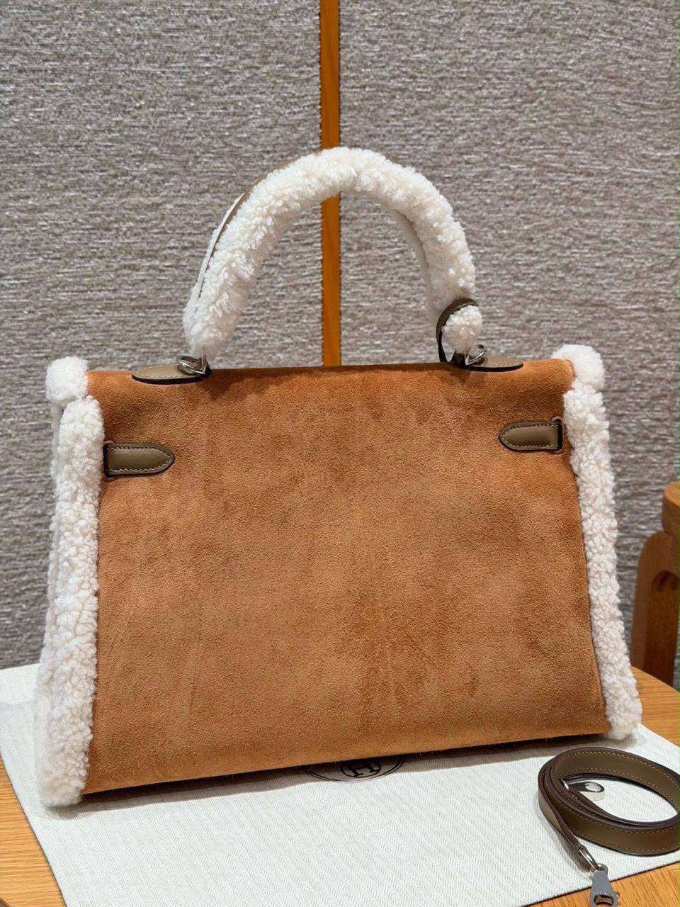 Bags❣️
Super Master 
For Price 👇 WhatsApp✅
0568585901 
0507557372
0552275751 Owner Zain 👌

Zain255
♥️♥️♥️