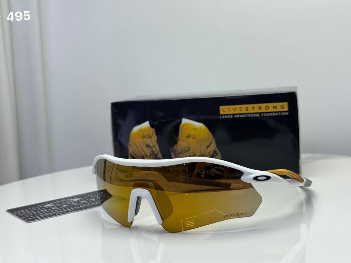 Sunglasses 
Good quality 
70 dhs🇦🇪🇦🇪

Zain182
♥️♥️♥️