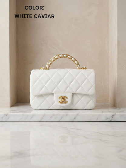Chanel ᴍɪɴɪ ғʟᴀᴘ
ᴛᴏᴘ ʜᴀɴᴅʟᴇ ɢᴏʟᴅ ᴄʜᴀɪɴ

ᴡɪᴛʜʙᴏx
🎁🎁🎁

ᴄᴀᴠɪᴀʀ ᴍᴀᴛᴇʀɪᴀʟ 
sɪᴢᴇ:20ᴄᴍ
100 dhs✅

Zain56
♥️♥️♥️
