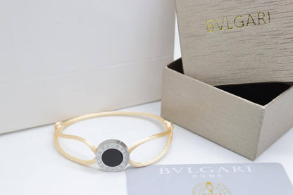 Bvlgari  
55 dhs💓

Zain33
♥️♥️♥️