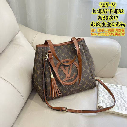 LV - Gucci
90 dhs✅

Zain219
♥️♥️♥️