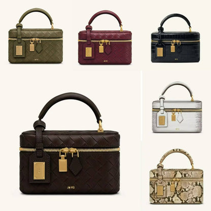 JW PEI
120 dhs✅
High-quality with box

Zain35
♥️♥️♥️