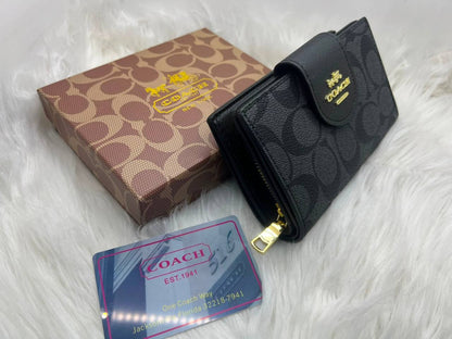 Wallets
60 dhs🇦🇪🇦🇪
with box

Zain182
♥️♥️♥️