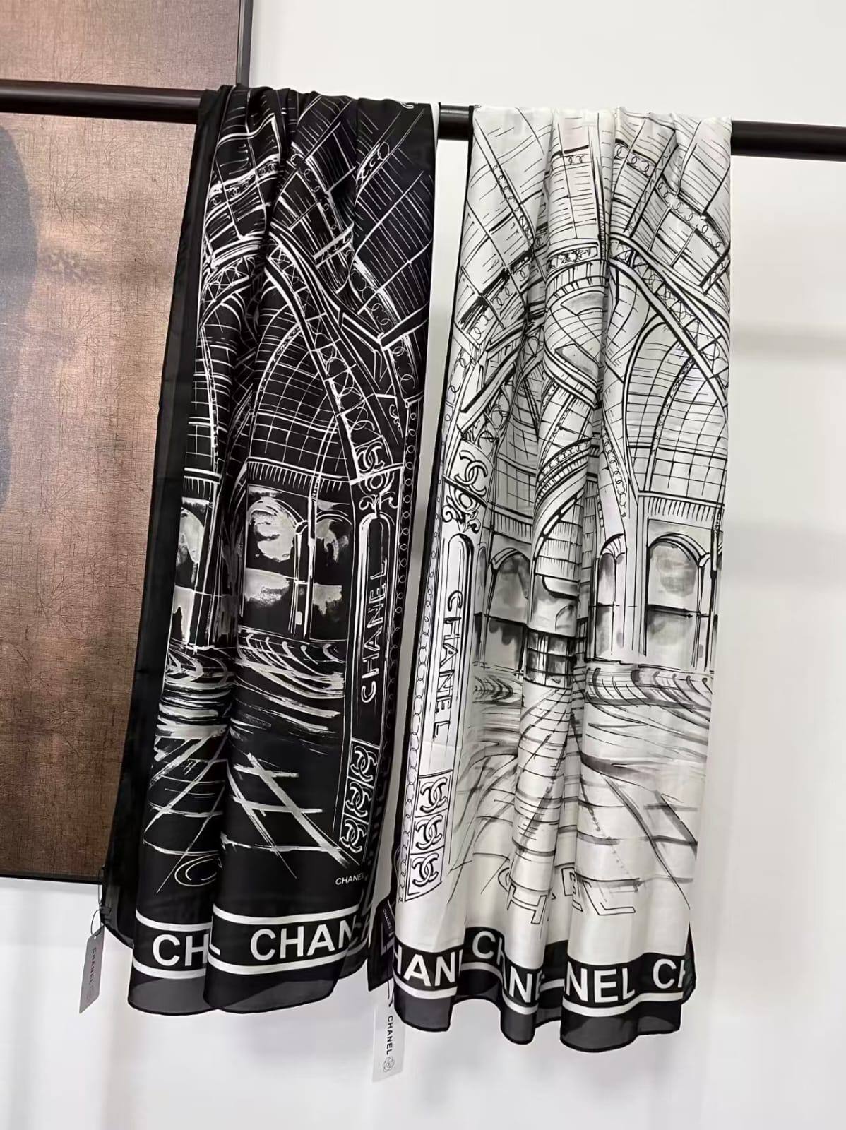 New Silk Scarf 🧣 
40 dhs🇦🇪🇦🇪🇦🇪

Zain232
♥️♥️♥️