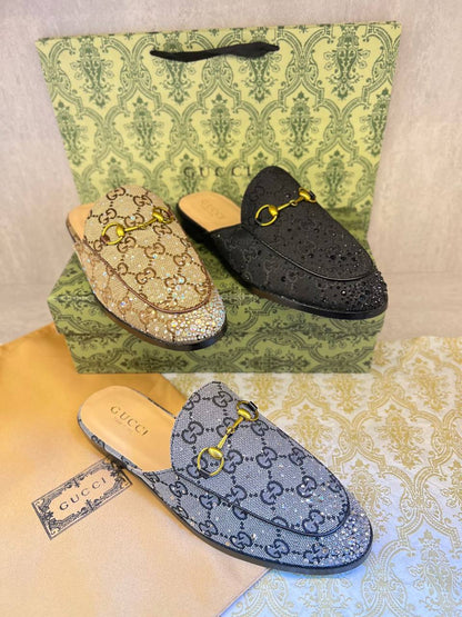 OFFER 
Discount
140 dhs🪙🖤
SIZE 36-41 available
Limit Stock

Zain88
♥️♥️♥️