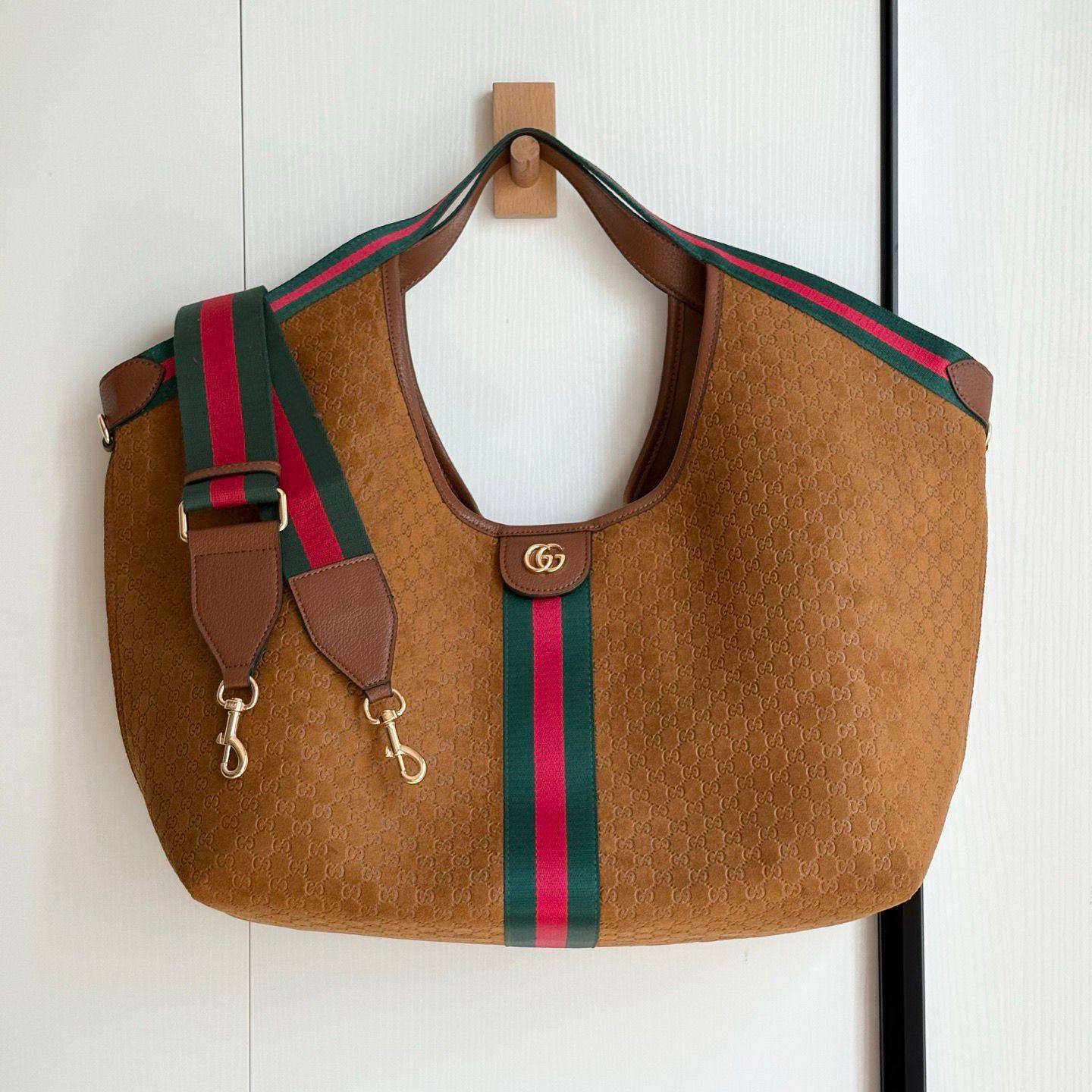 Gucci
Master
280 dhs❣️

Zain39
♥️♥️♥️