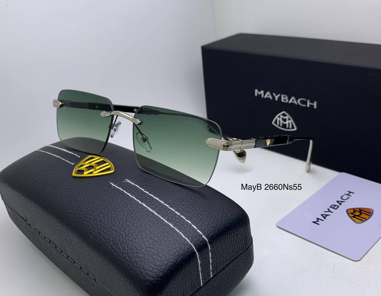 Sunglasses
70 dhs💓

Zain126
♥️♥️♥️