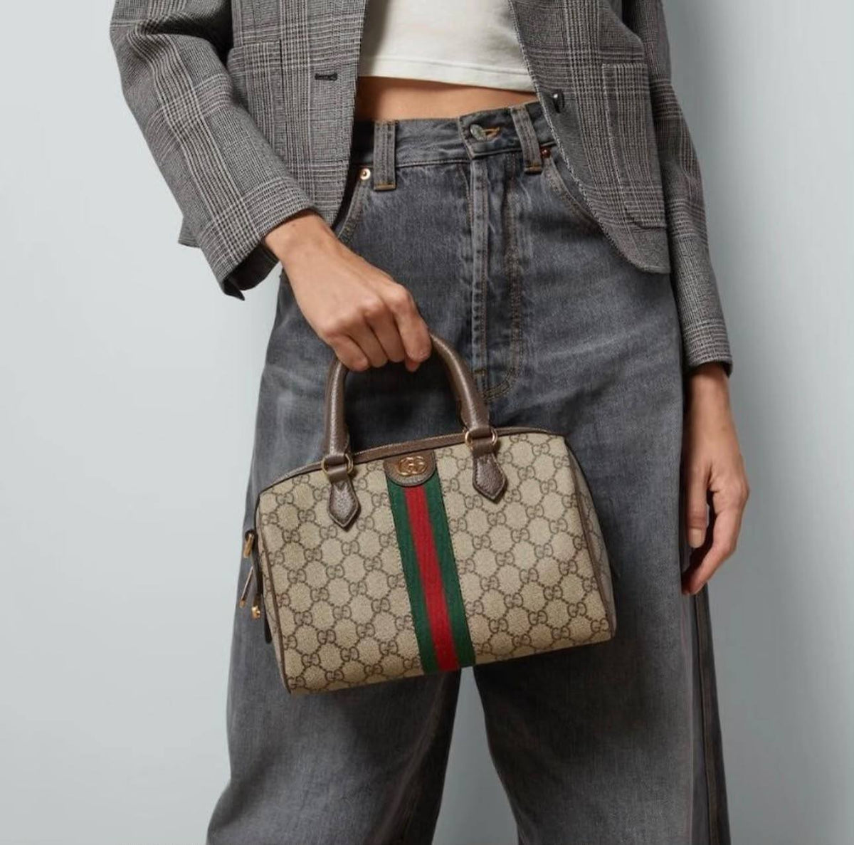 GUCCI 

NEW CAME 

GOOD QUALITY 

100 dhs🇦🇪🇦🇪
Zain39
♥️♥️♥️