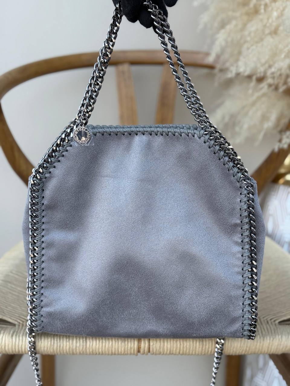STELLA McCARTENY
25cm
350 dhs✅
Top quality

Zain167
♥️♥️♥️