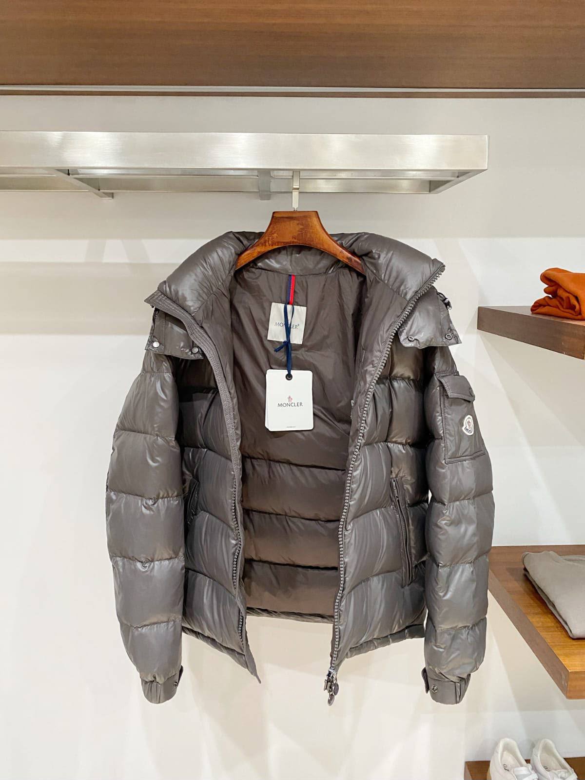 MONCLER

Super Master quality

Sizes:M L XL 2XL 3XL

850 dhs🇦🇪🇦🇪

Zain330
♥️♥️♥️