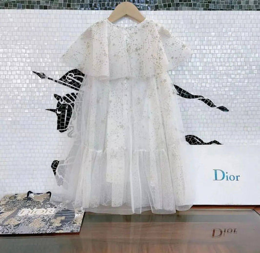 Dior
1-9y 
110 dhs✅

Zain151
♥️♥️♥️