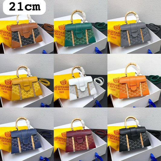 GOYARD 
HIGH QUALITY 
WITH BOX 
🎁🎁🎁

125 dhs❤️

Zain250
♥️♥️♥️