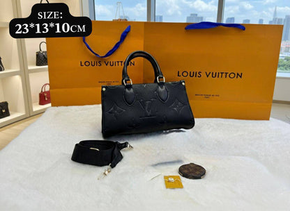 LV
 𝐄𝐚𝐬𝐭 𝐖𝐞𝐬𝐭 
𝐰𝐢𝐭𝐡𝐛𝐨𝐱
𝐥𝐞𝐚𝐭𝐡𝐞𝐫 𝐦𝐚𝐭𝐞𝐫𝐢𝐚𝐥 
𝐬𝐢𝐳𝐞:23*13*10𝐜𝐦
120 dhs💓

Zain56
♥️♥️♥️