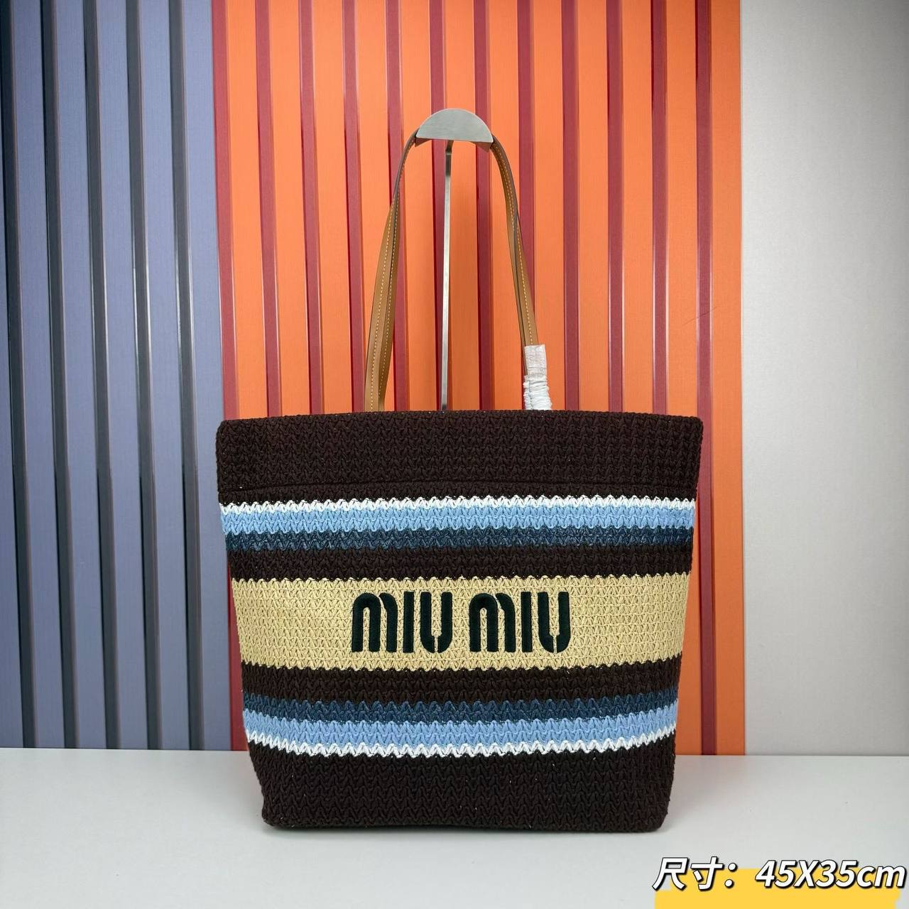 Miu Miu
300 dhs✅
Master🌺🌺

Zain153
♥️♥️♥️