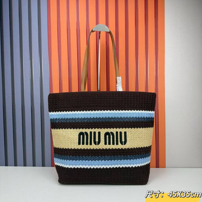 Miu Miu
300 dhs✅
Master🌺🌺

Zain153
♥️♥️♥️