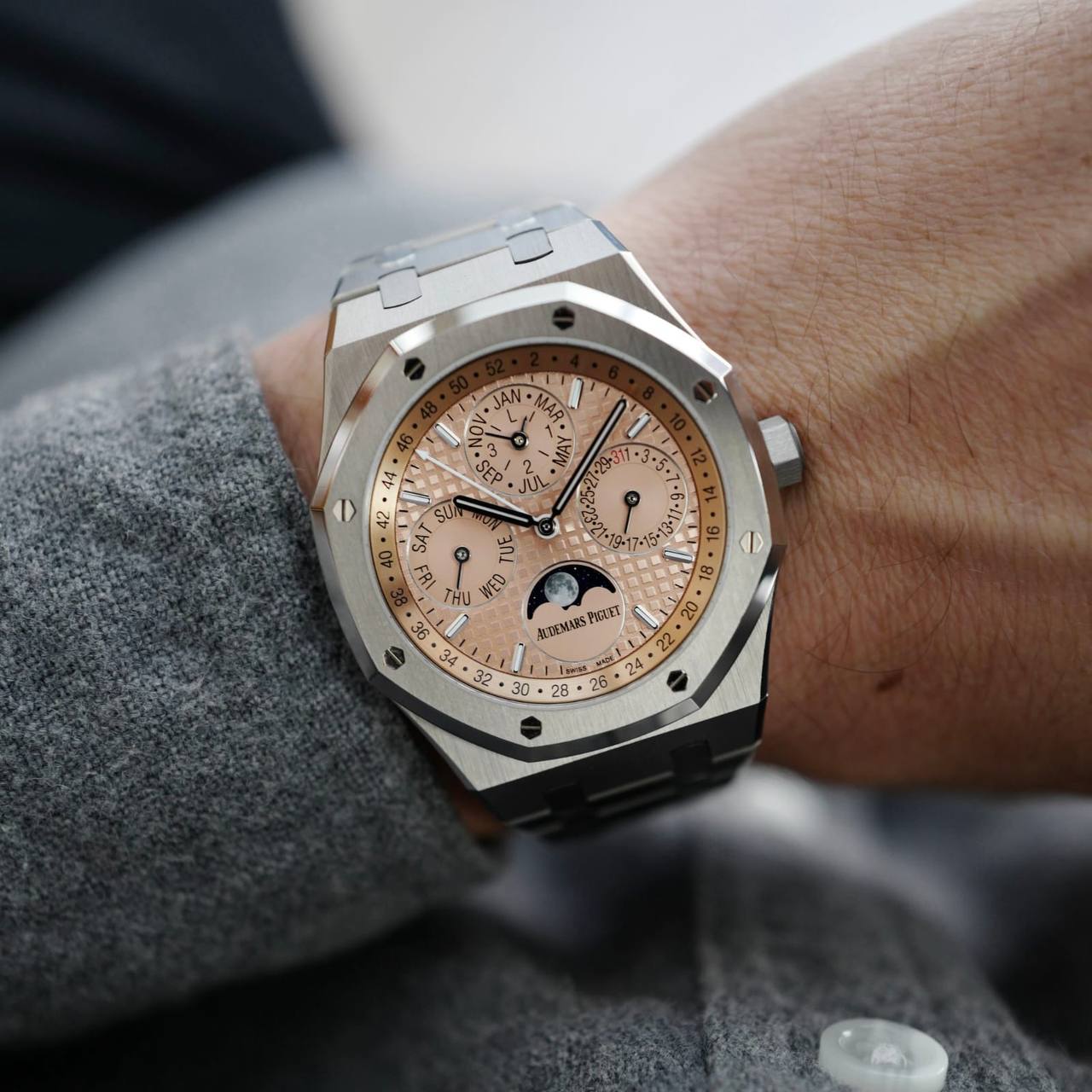 Ap watch for men good quality 
410 dhs🇦🇪🇦🇪

Zain59
♥️♥️♥️