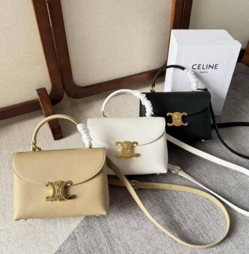 Celine - MK
90 dhs🪙🌨️

With box
🎁🎁🎁

Zain35
♥️♥️♥️
