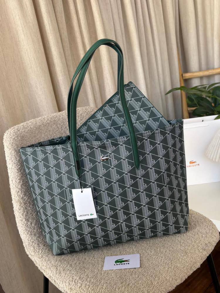 Lacoste
85 dhs✅ 

Zain72
♥️♥️♥️