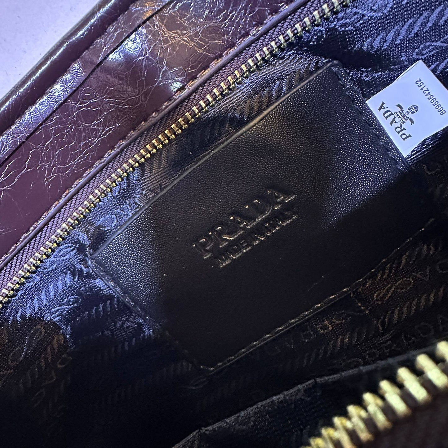 PRADA 
NEW CAME HIGH QUALITY 
125 dhs❣️

Zain39
♥️♥️♥️