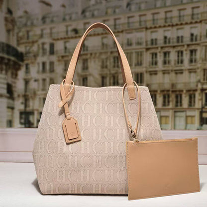 CH 2in1
150 dhs🪙🌨️
size:26*25.5*20

Zain07
♥️♥️♥️
