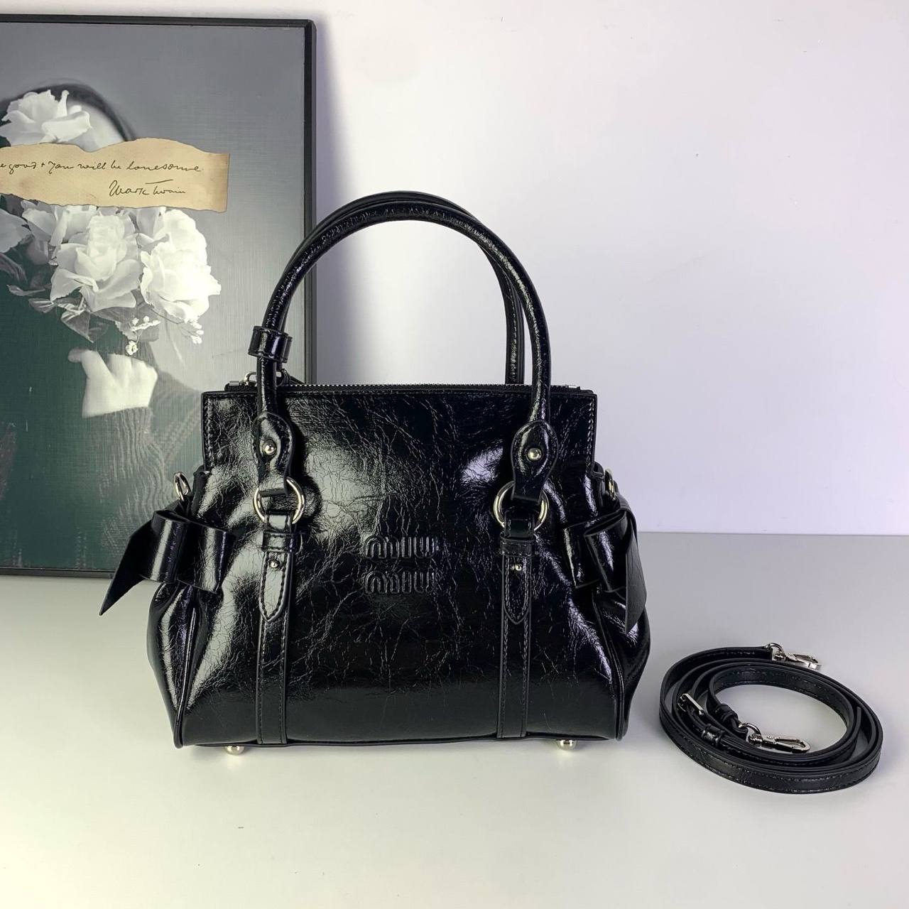 MIU MIU 
Master
280 dhs✅
#24cm🩷🩷🙋‍♂️

Zain228
♥️♥️♥️