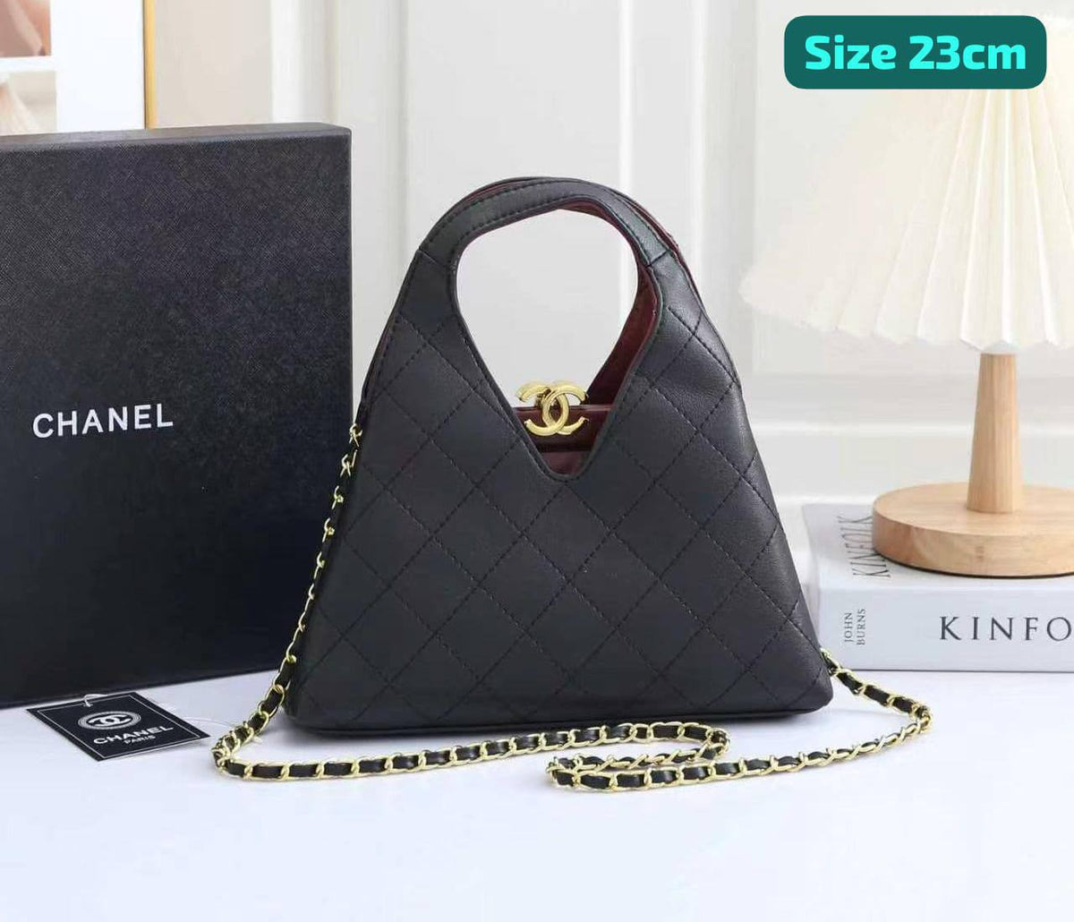 Chanel

Good quality 
with box 

125 dhs🇦🇪🇦🇪
Zain186
♥️♥️♥️