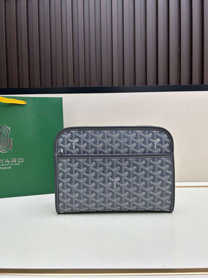 Goyard
Master🌺🌺
240 dhs💓

Zain228
♥️♥️♥️