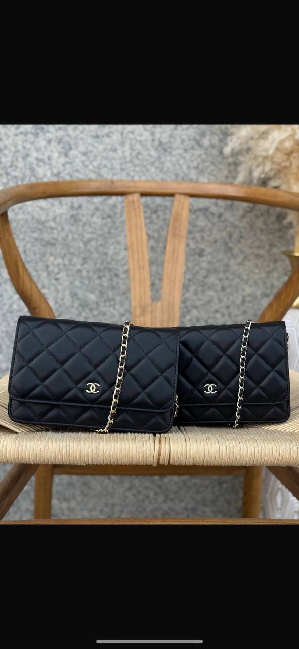 CHANEL
19cm
290 dhs✅
Top quality
With box🎁

Zain167
♥️♥️♥️