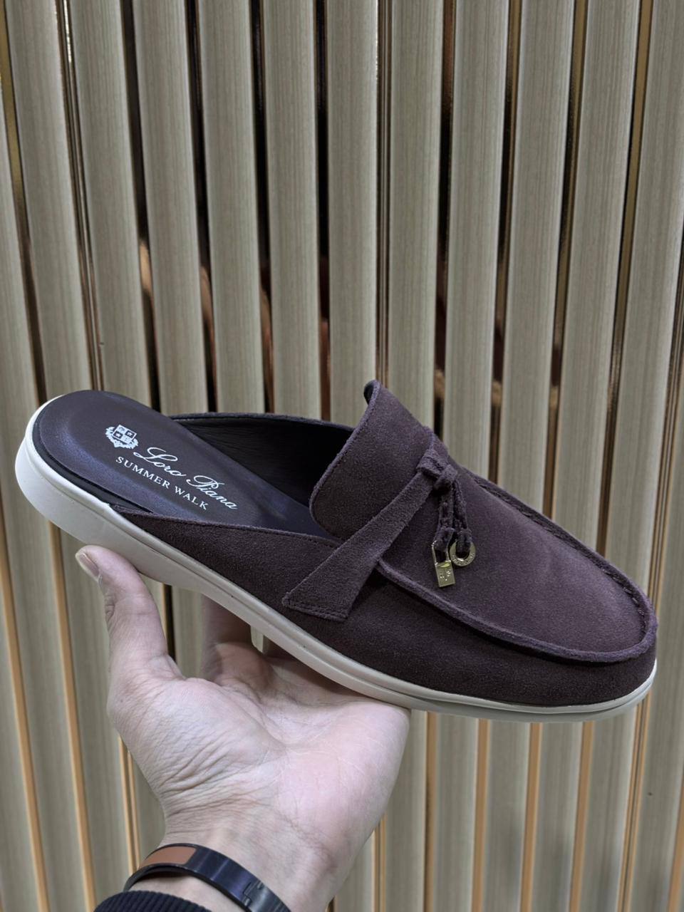 Loro Piana
Size:36 to 42
130 dhs🌺

Zain241
♥️♥️♥️