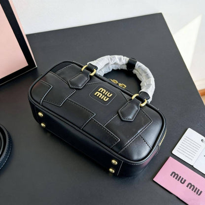 MIU MIU
 COPY ONE
WITH BOX 
240 dhs✅
（leather)

Zain295
♥️♥️♥️