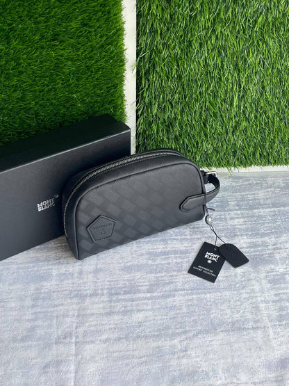 MONT BLANC

Clutch

Master Quality

590 dhs🇦🇪🇦🇪

Zain179
♥️♥️♥️