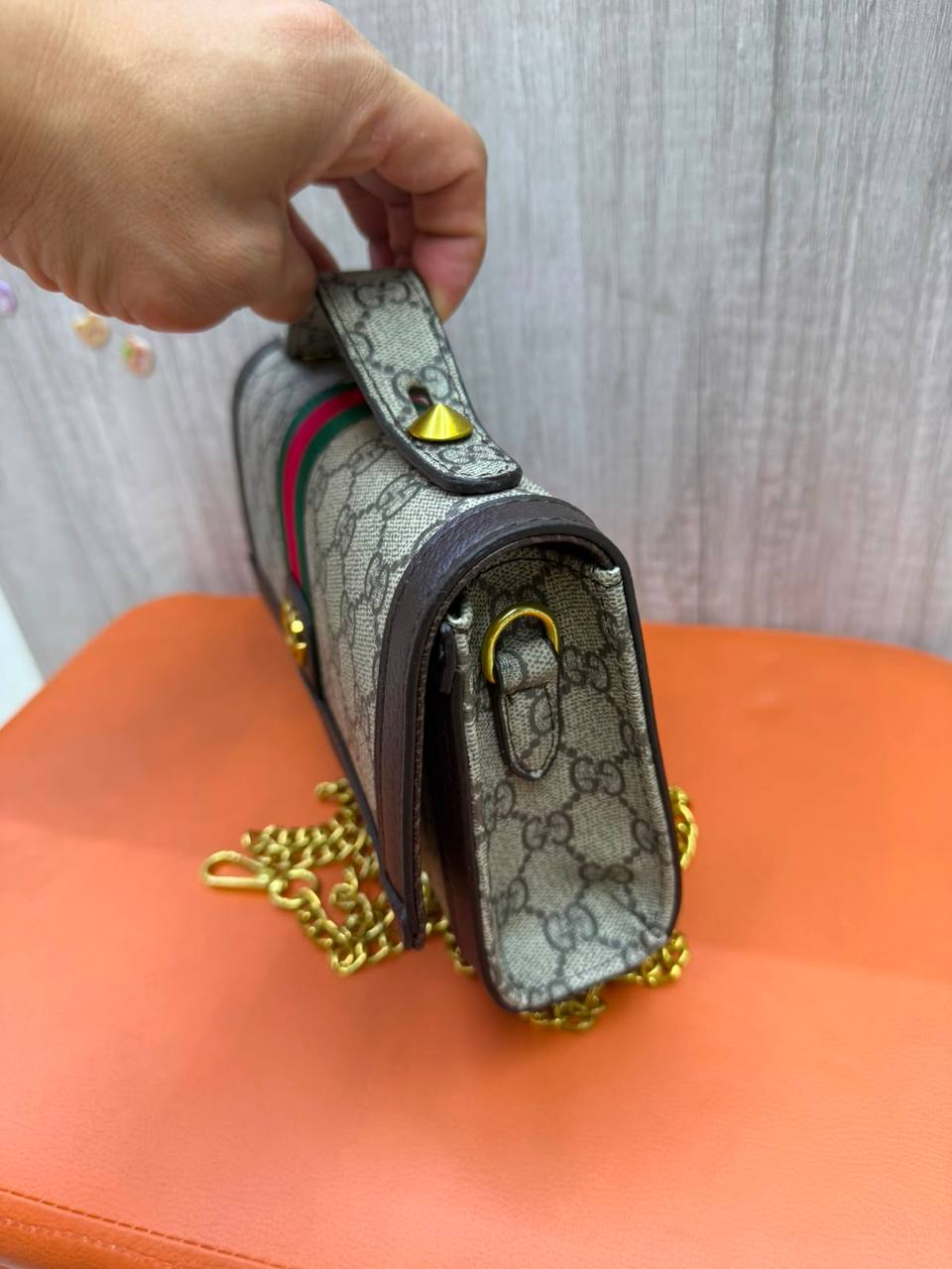 GUCCI

Size  23cm

Withbox

90 dhs🇦🇪🇦🇪

Zain04
♥️♥️♥️