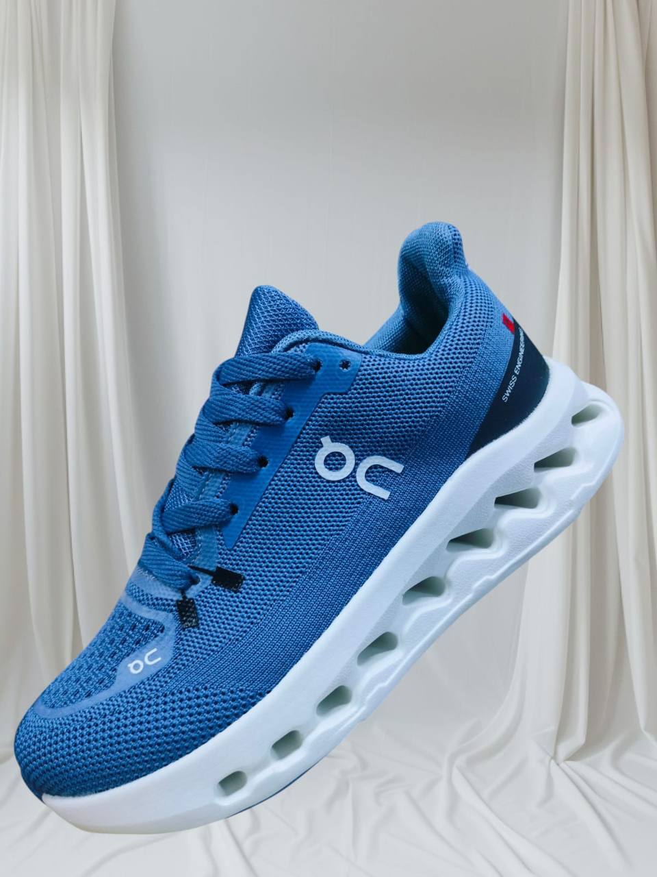 QC
Size 40 to 45
70 dhs💓

Zain05
♥️♥️♥️