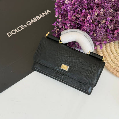D&G
Master🌺
270 dhs✅

Zain134
♥️♥️♥️