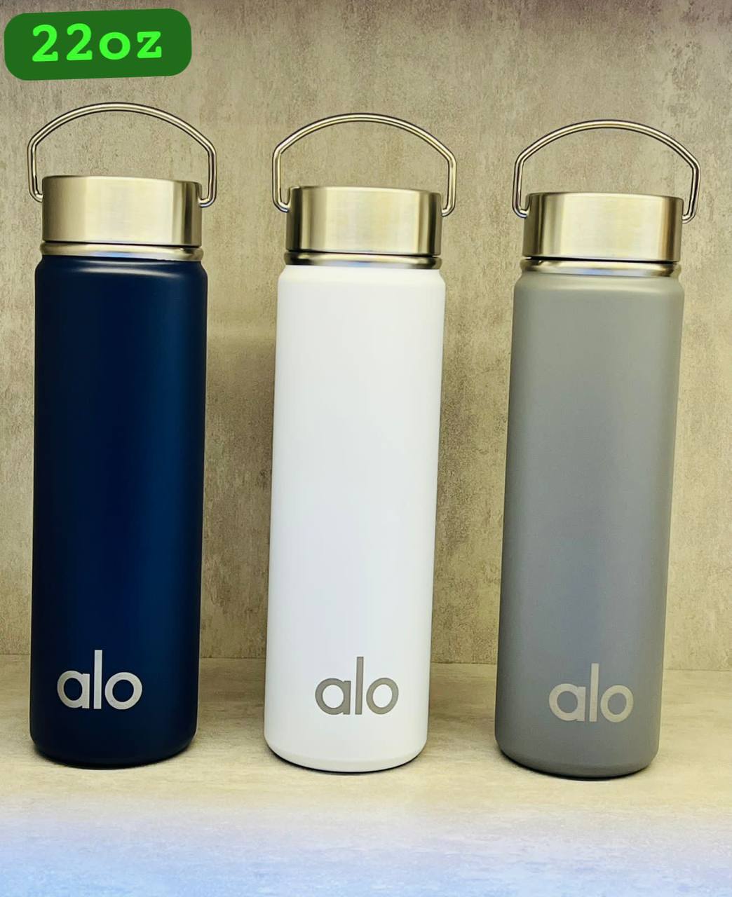 ALO YOGA WATER BOTTLE 
STANLESS STEEL 
60 dhs🪙🌨️

Zain88
♥️♥️♥️