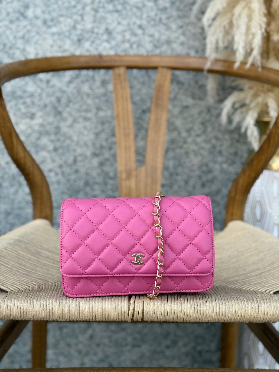 CHANEL
19cm
290 dhs✅
Top quality
With box🎁

Zain167
♥️♥️♥️