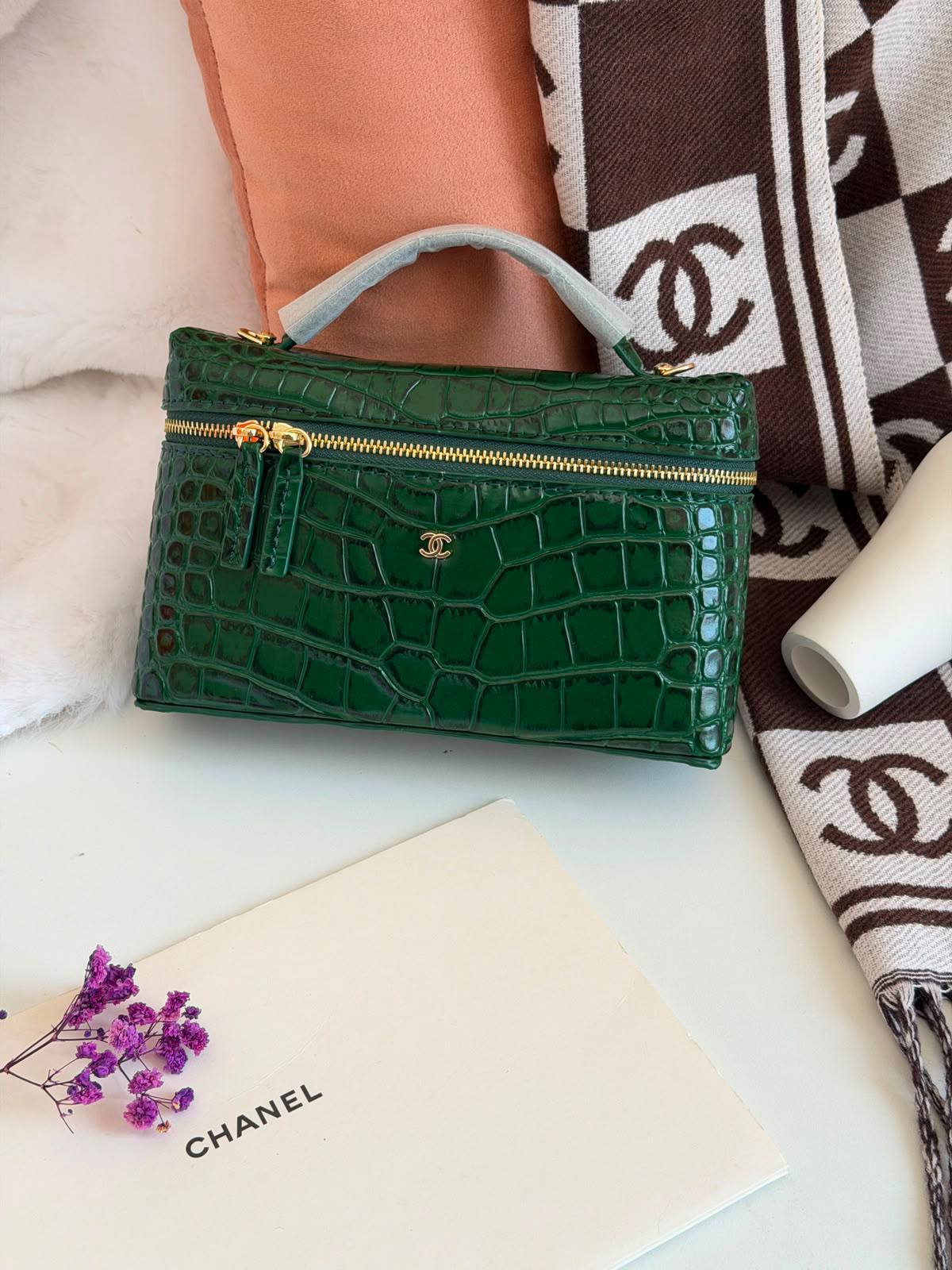 Chanel

220 dhs

Zain134
♥️♥️♥️